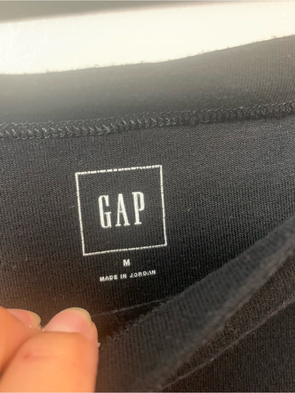 GAP Medium Black Crew Neck Long Sleeve Top - Picture 2 of 3